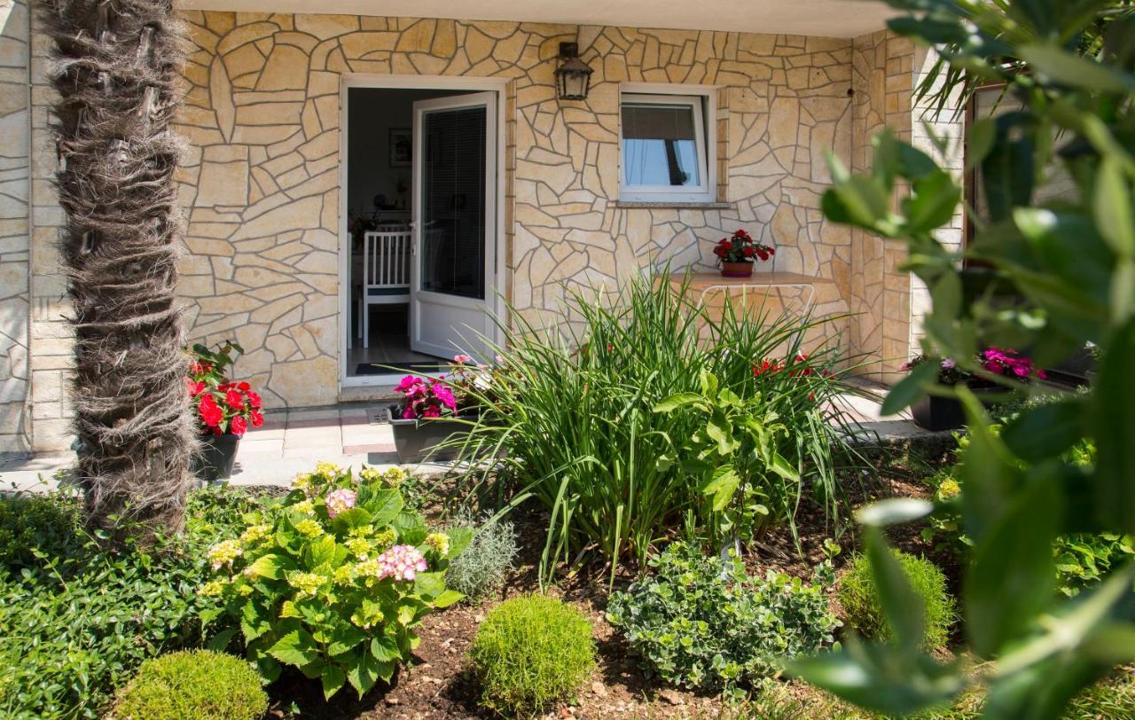 Apartman Lori Kastav Exterior foto